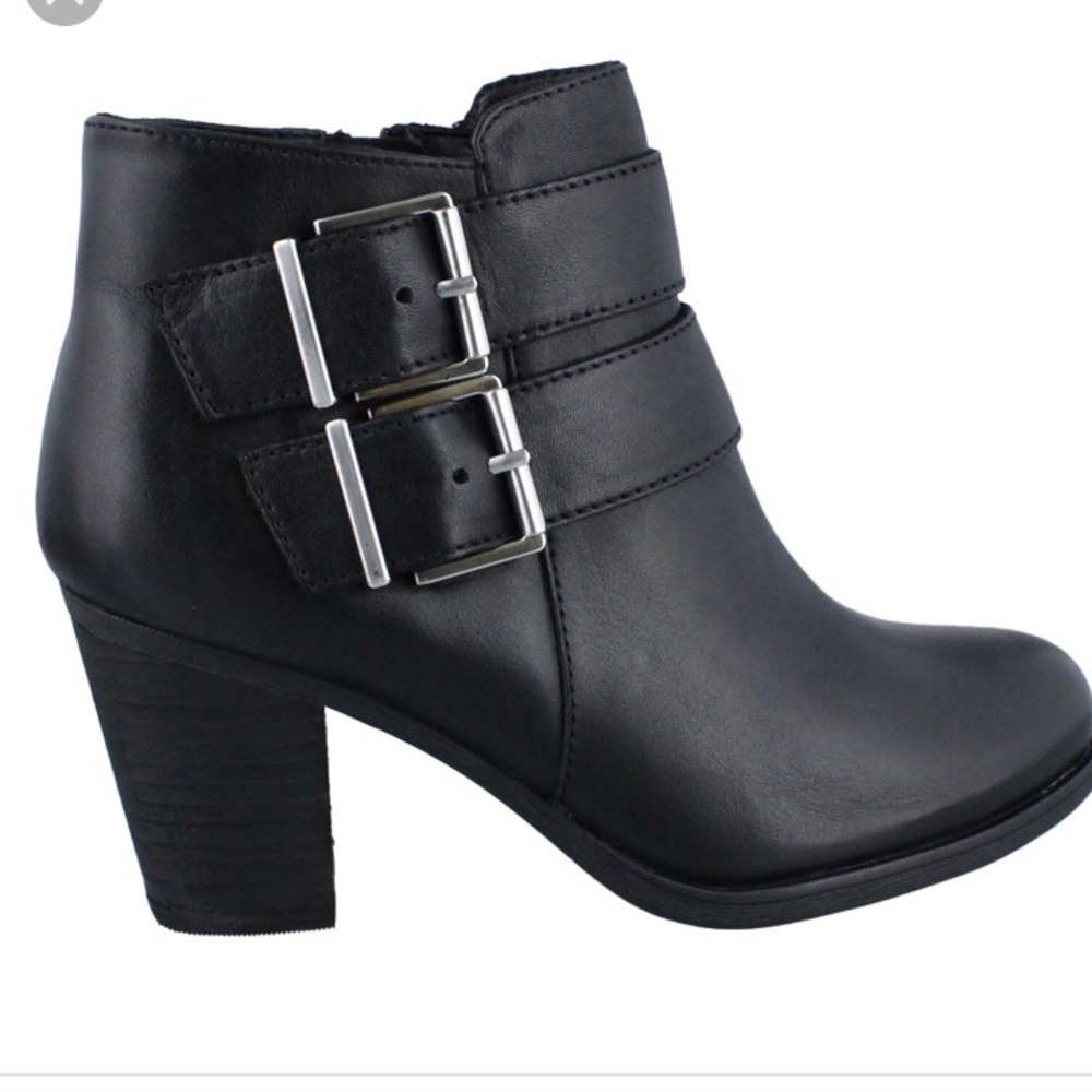 NWOT Clark’s Palma Reno Boot